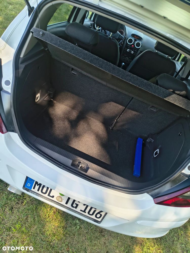 Opel Corsa - 15