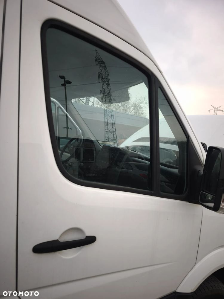 Drzwi prawe VW Crafter I 06-16r białe lb9a - 3