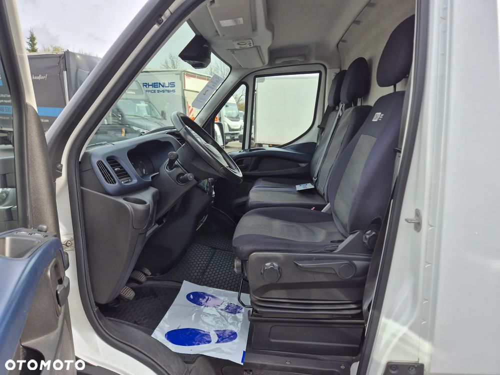 Iveco 35S18V (32742) - 13