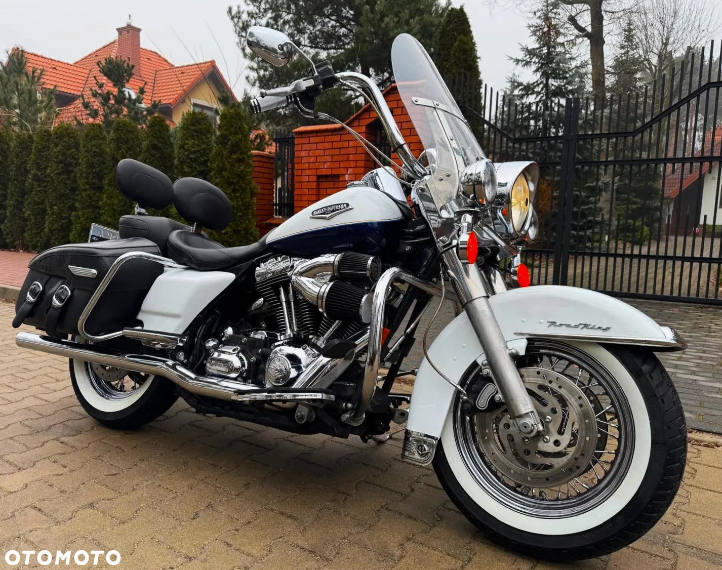 Harley-Davidson Touring Road King - 20