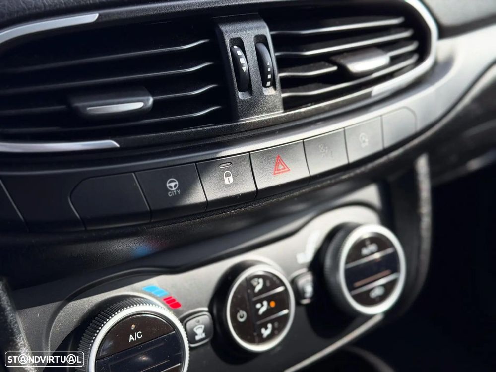 Fiat Tipo 1.6 MultiJet - 23