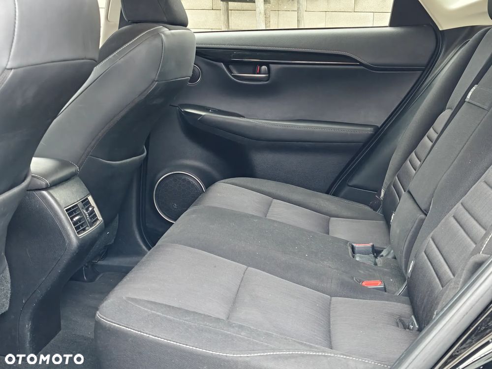 Lexus NX 300 Elegance 2WD - 26