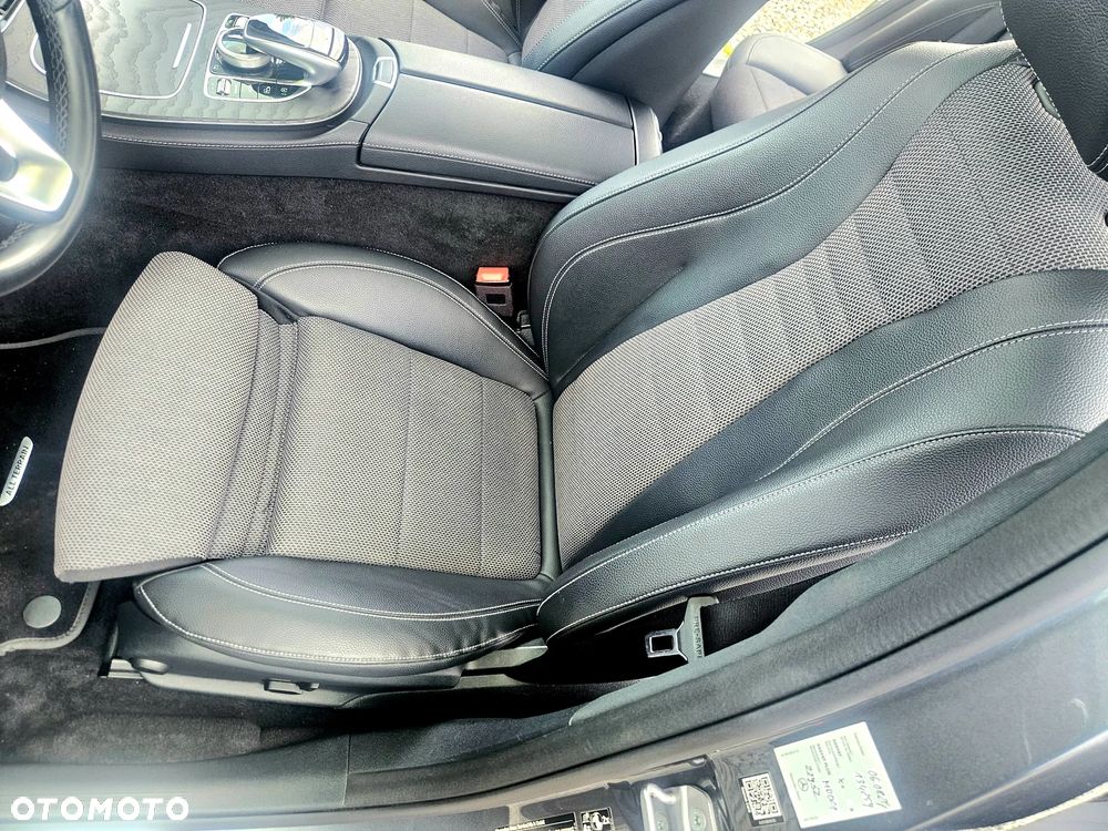 Mercedes-Benz Klasa E 220 d 4-Matic All-Terrain - 21