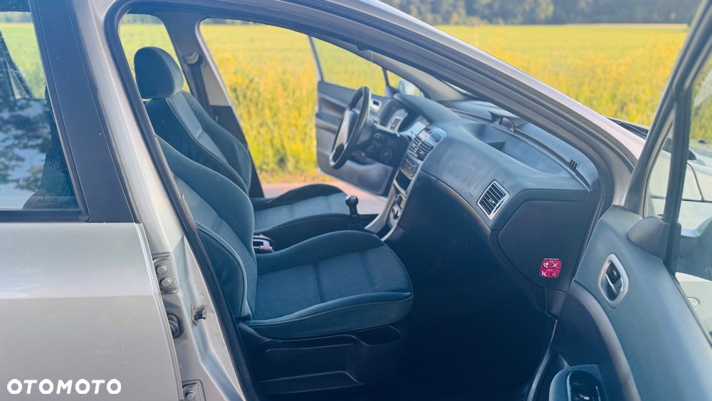 Peugeot 307 2.0 HDi Premium Class - 3