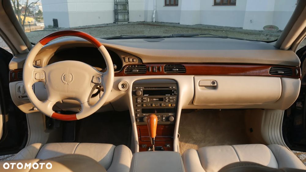 Cadillac Seville - 30