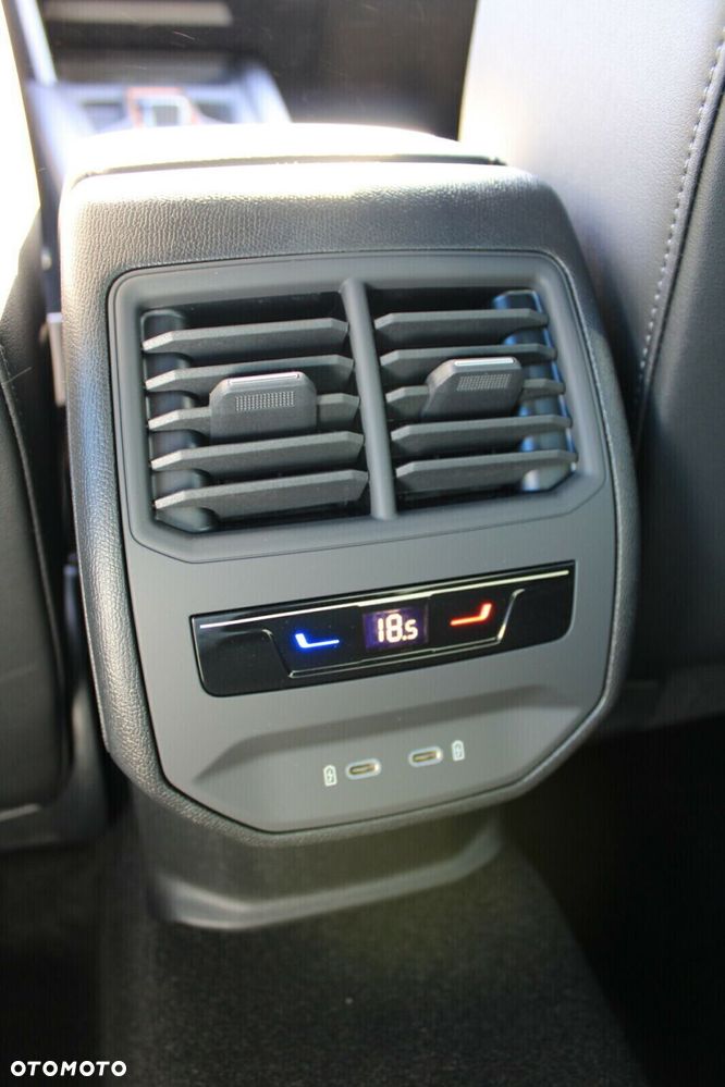 Cupra Leon 1.5 eTSI DSG - 14