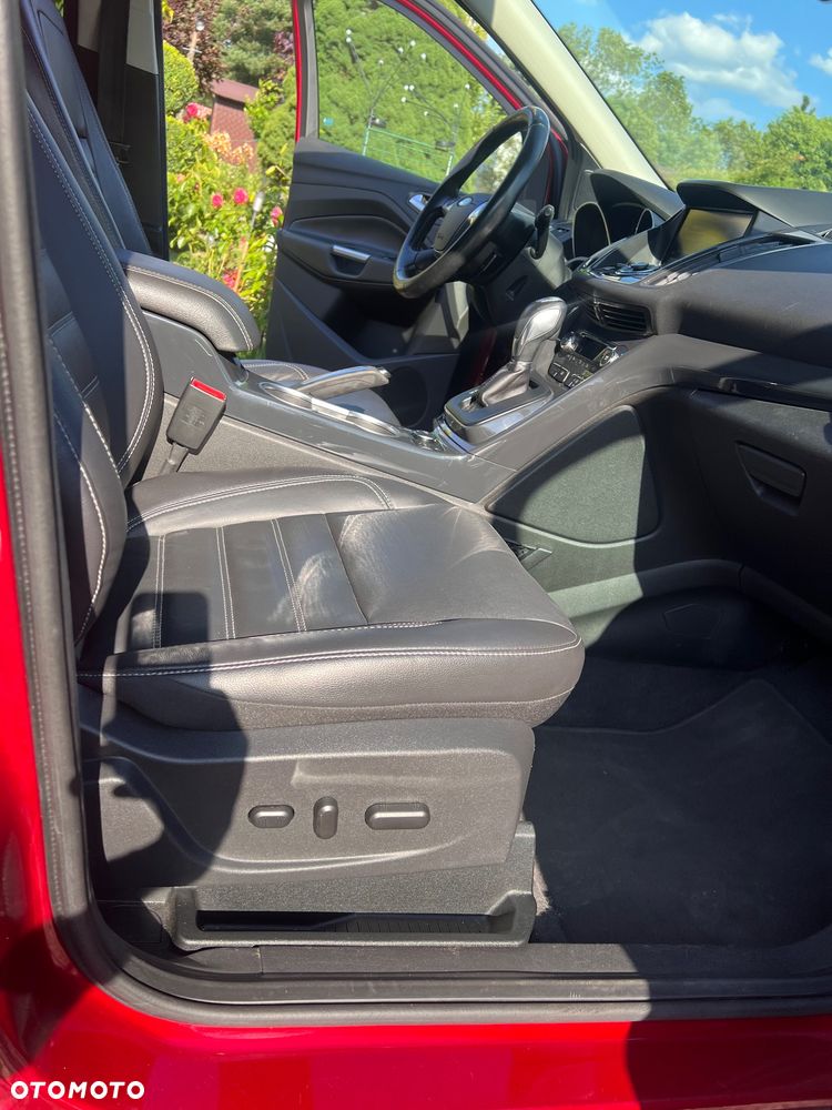 Ford Kuga 2.0 EcoBoost 4x4 Titanium - 13