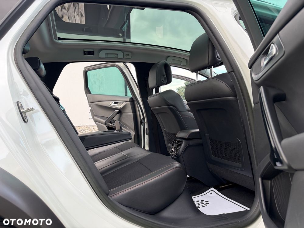 Peugeot 508 2014 photo 5