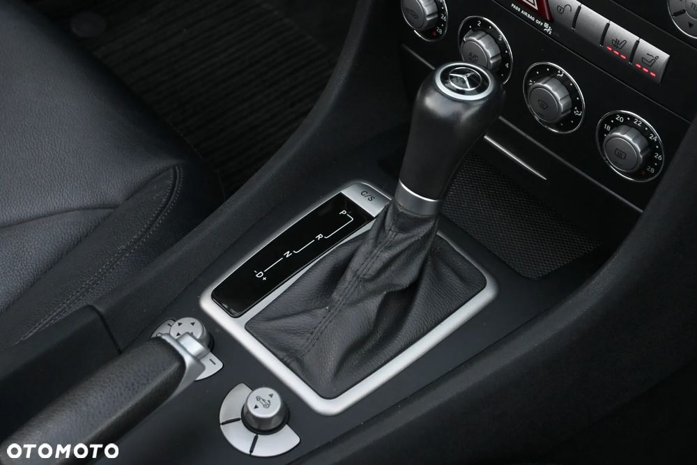 Mercedes-Benz SLK - 29