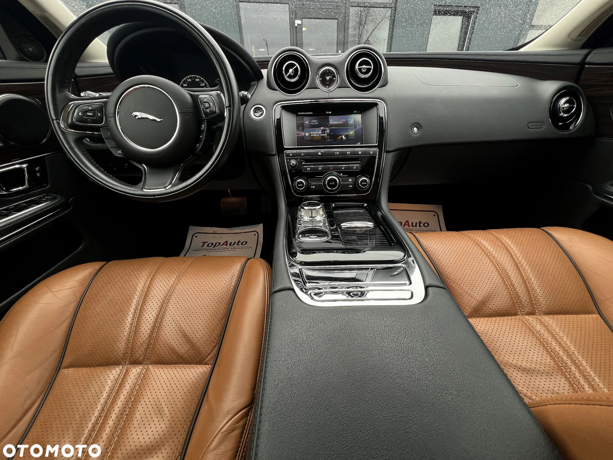 Jaguar XJ 3.0 D V6 Premium Luxury - 26