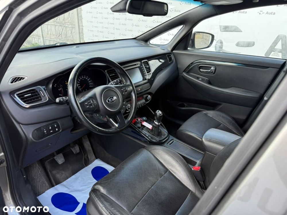 Kia Carens 1.7 CRDi Spirit - 13