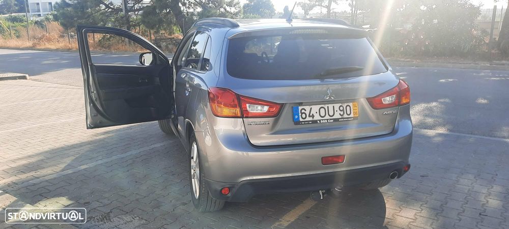 Mitsubishi ASX 1.8 DI-D Instyle - 14