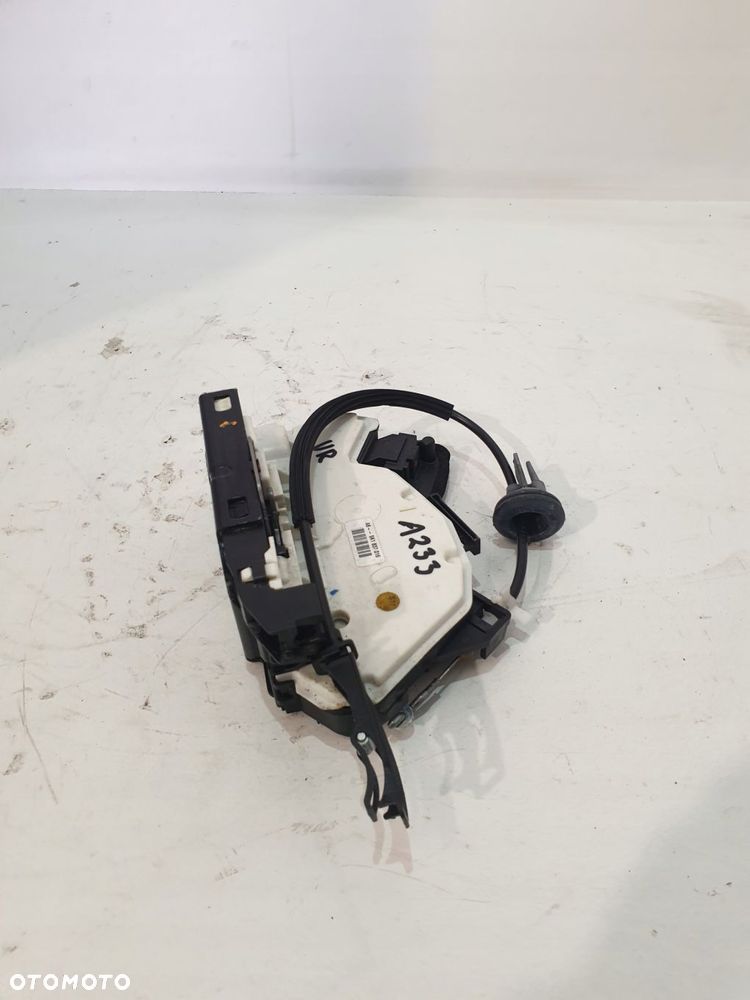 zamek drzwi prawy przód 5k1837016 golf vi 1.4tsi 08r - 3