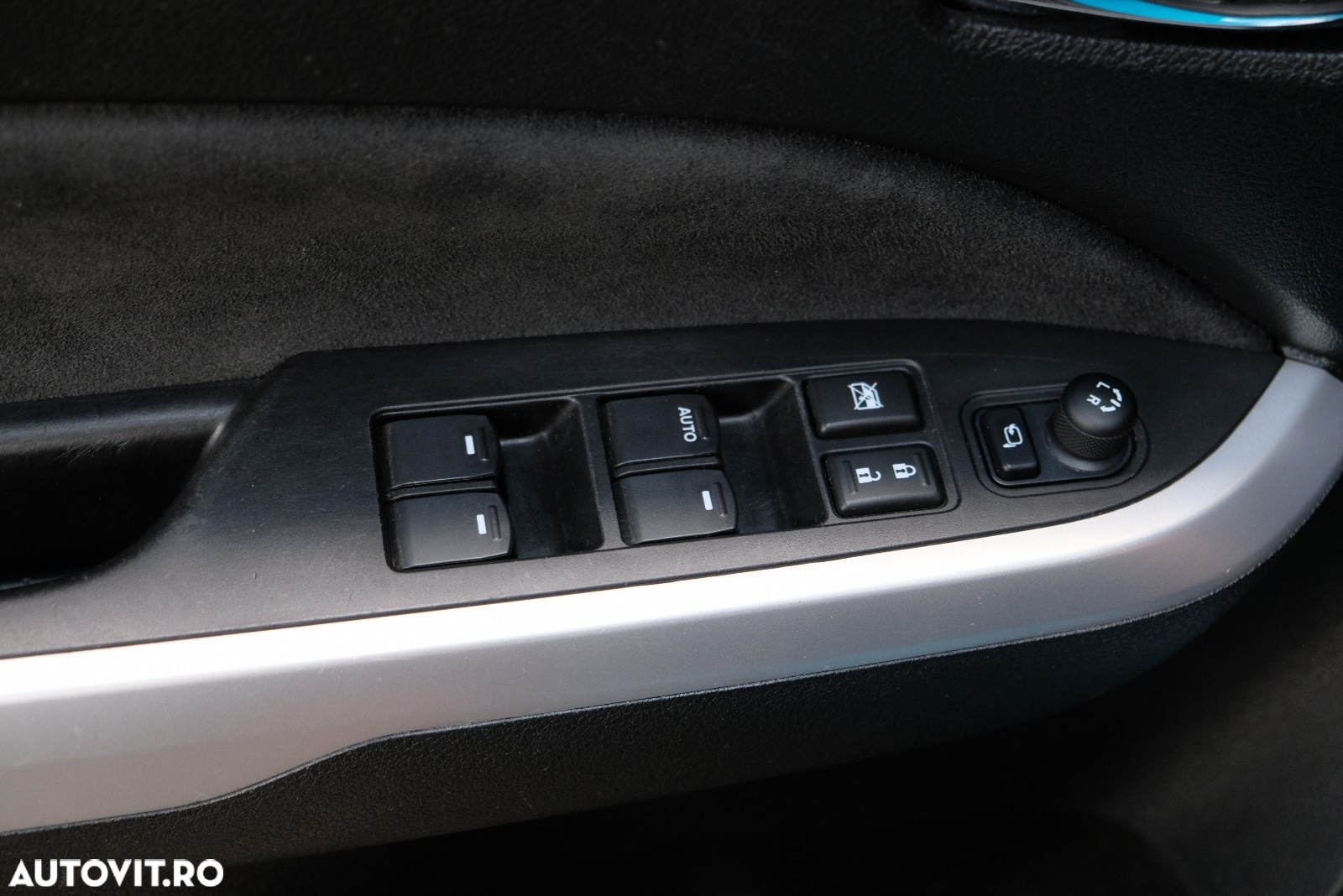 Suzuki Vitara 1.6 DDIS (4x2) Comfort+ - 22