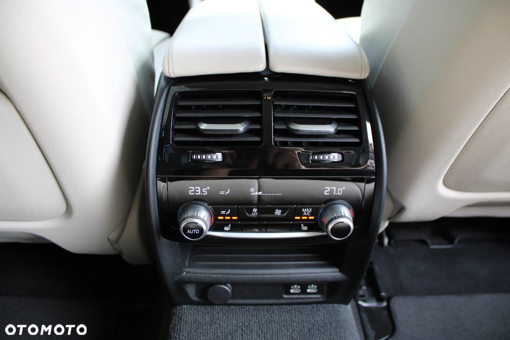 BMW Seria 5 520d xDrive MHEV Luxury Line - 12
