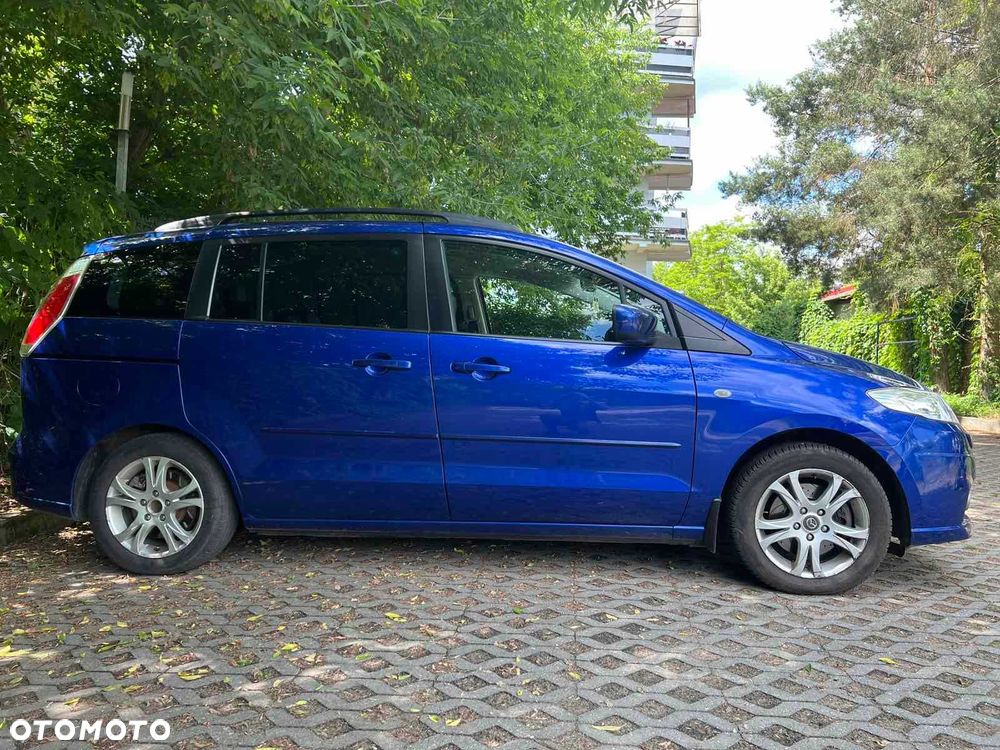 Mazda 5 - 7
