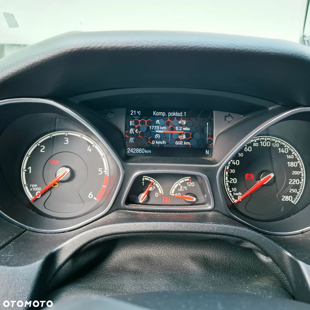 Ford Focus 2.0 TDCi ST-2 - 13