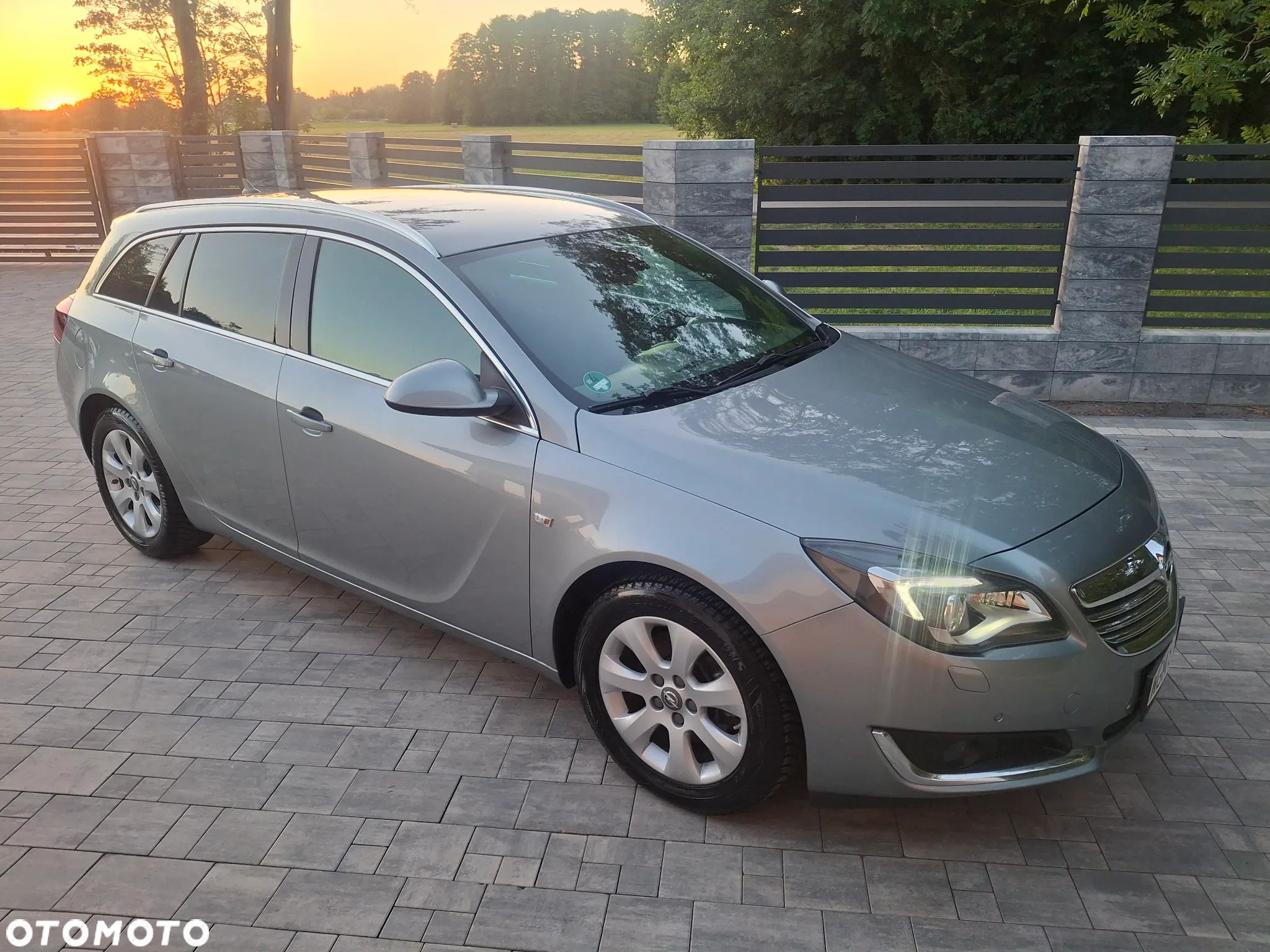 Opel Insignia 1.6 SIDI T Sports Tourer ecoFLEXStart/Sto Innovation - 1