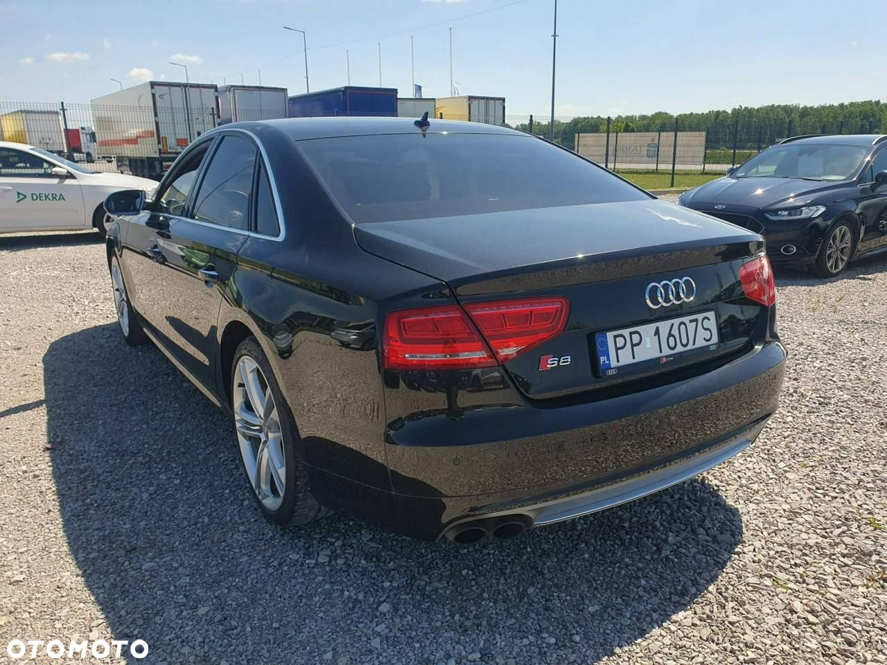 Audi A8 - 4