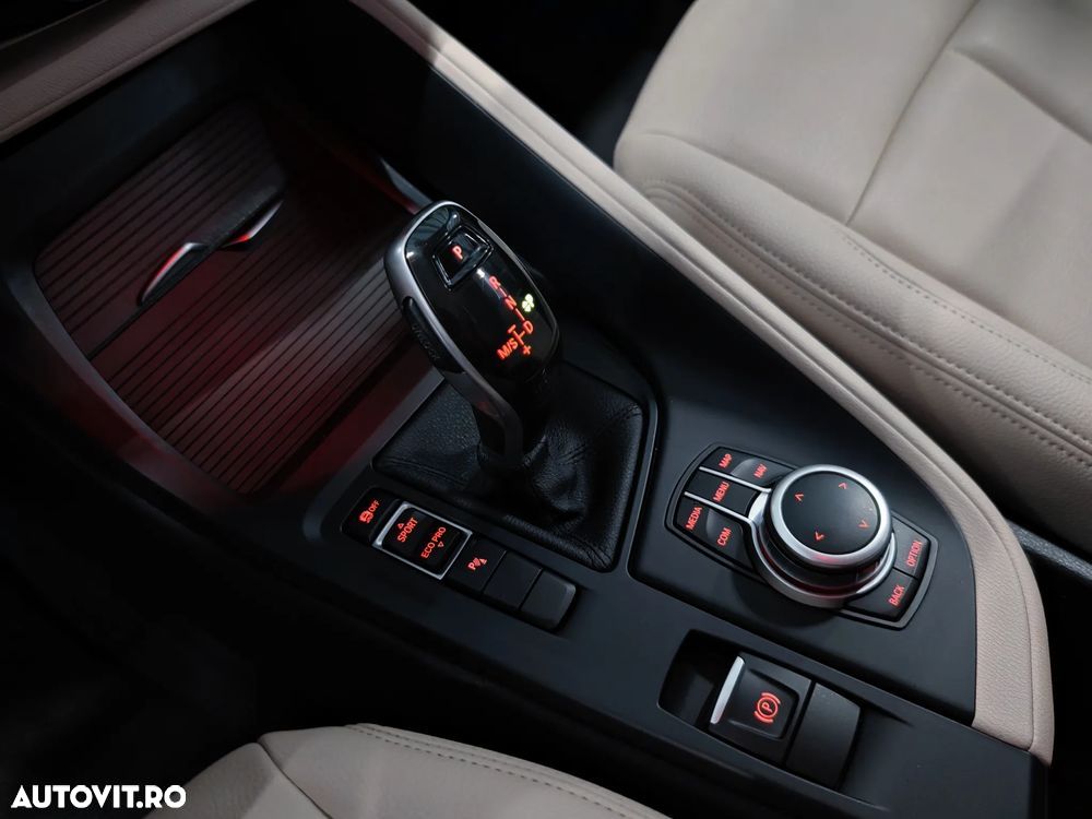 BMW X1 sDrive18i Aut. Advantage - 15