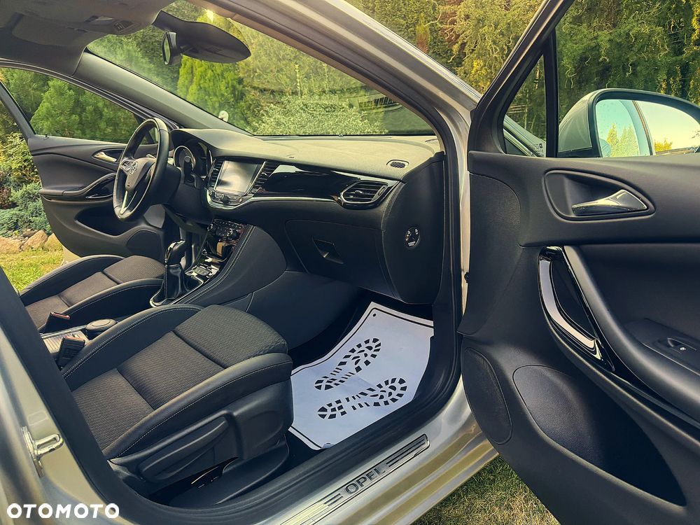 Opel Astra - 11