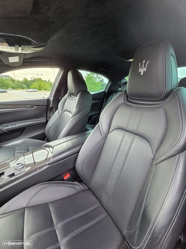 Maserati Ghibli 3.0 V6 - 30