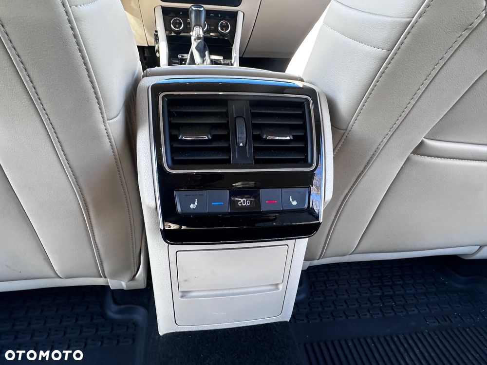 Skoda Superb - 16