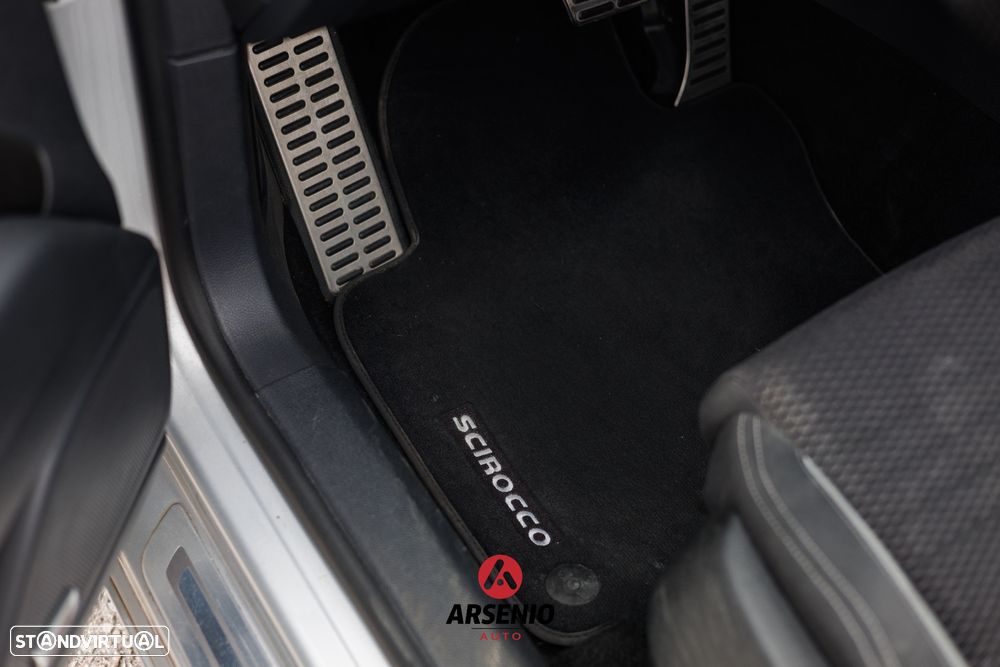 VW Scirocco 2.0 TSI DSG GTS - 41