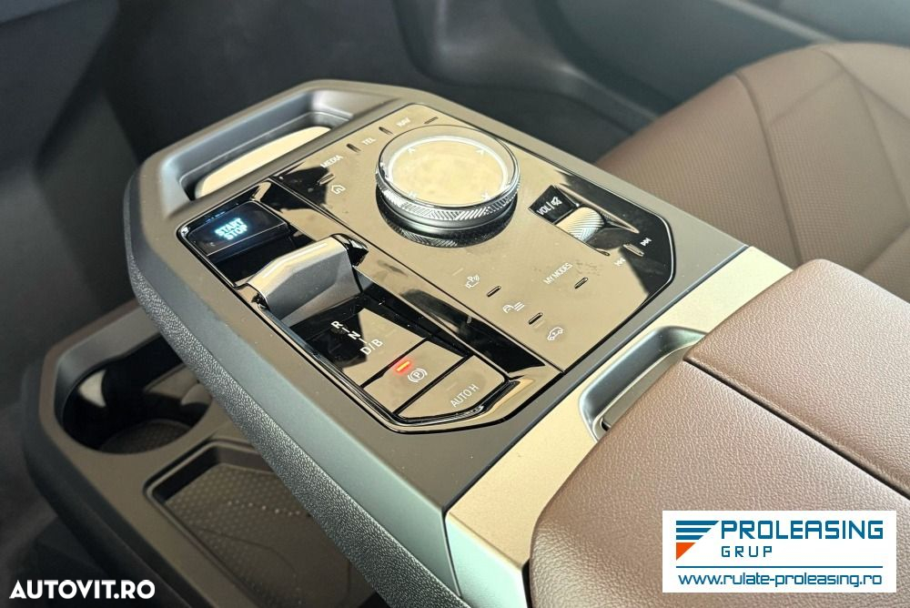 BMW iX xDrive50 - 13
