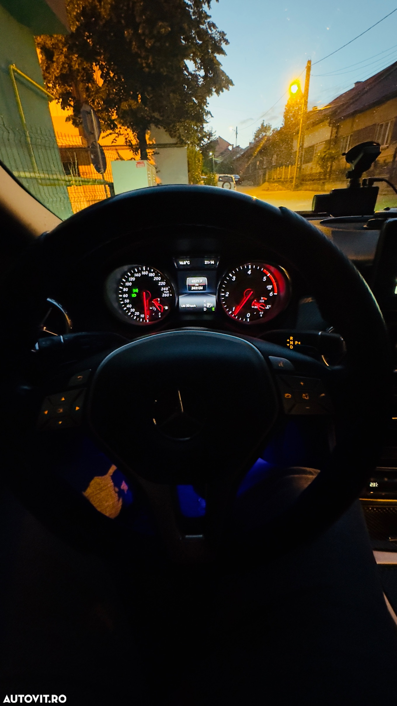 Mercedes-Benz GLA 220 CDI 4MATIC Aut. - 18