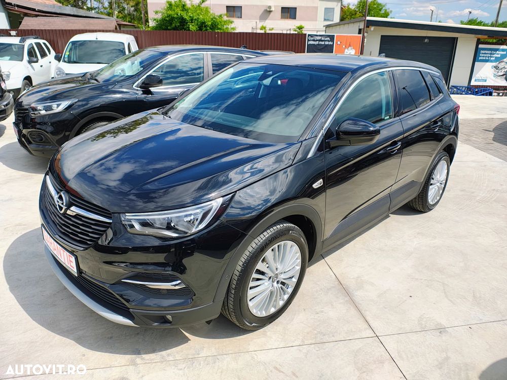 Opel Grandland X 1.2 Start/Stop Business INNOVATION - 1