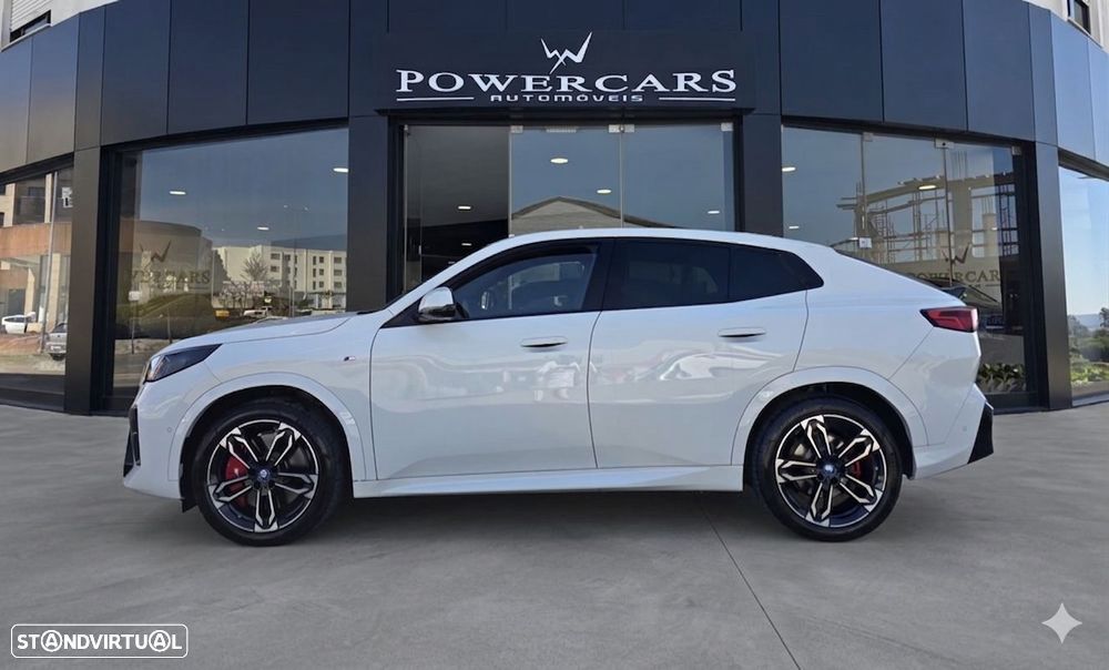 BMW iX2 eDrive20 Pack Desportivo M Pro - 18