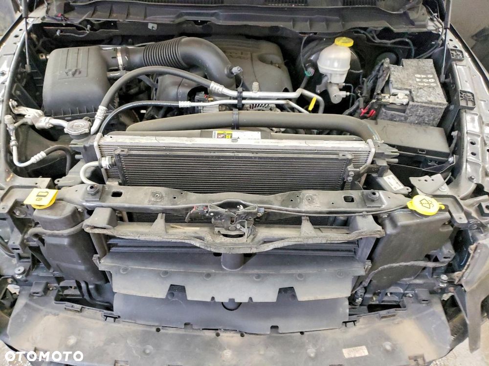 Dodge RAM 5.7 4x4 - 11