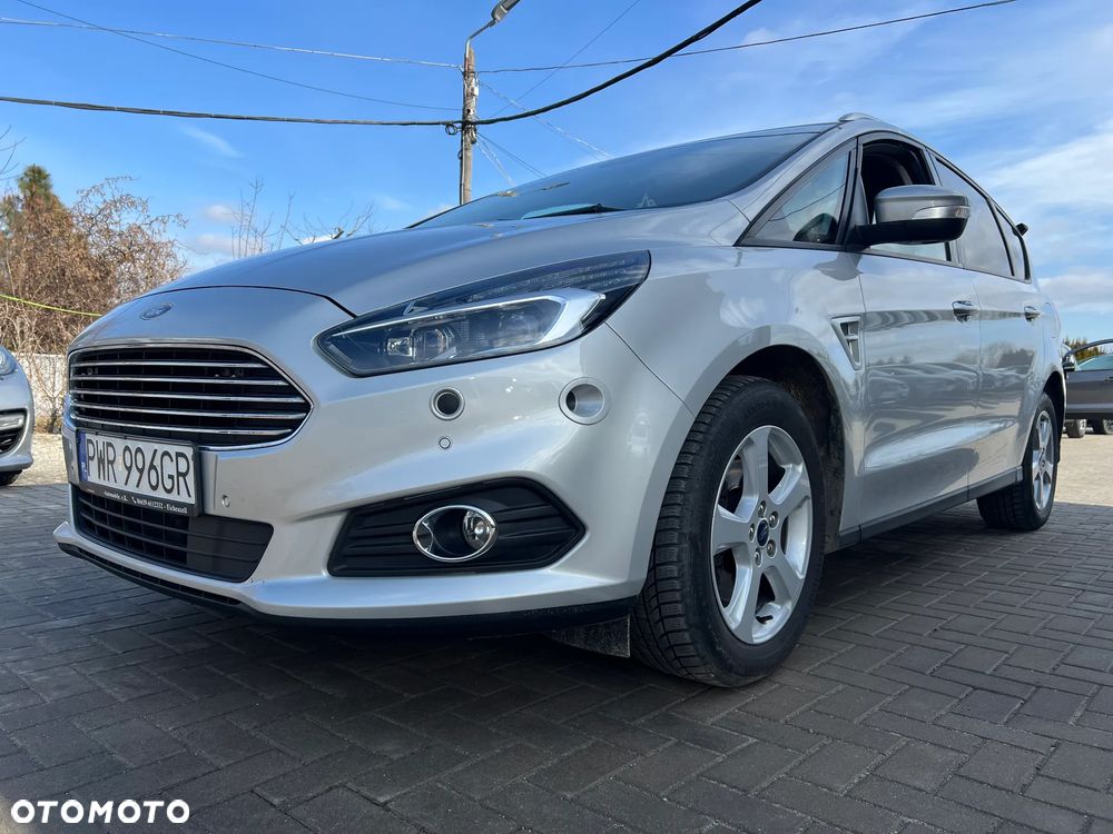 Ford S-Max - 33