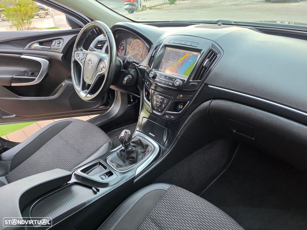 Opel Insignia Sports Tourer 1.6 CDTi Executive S/S J18 - 25