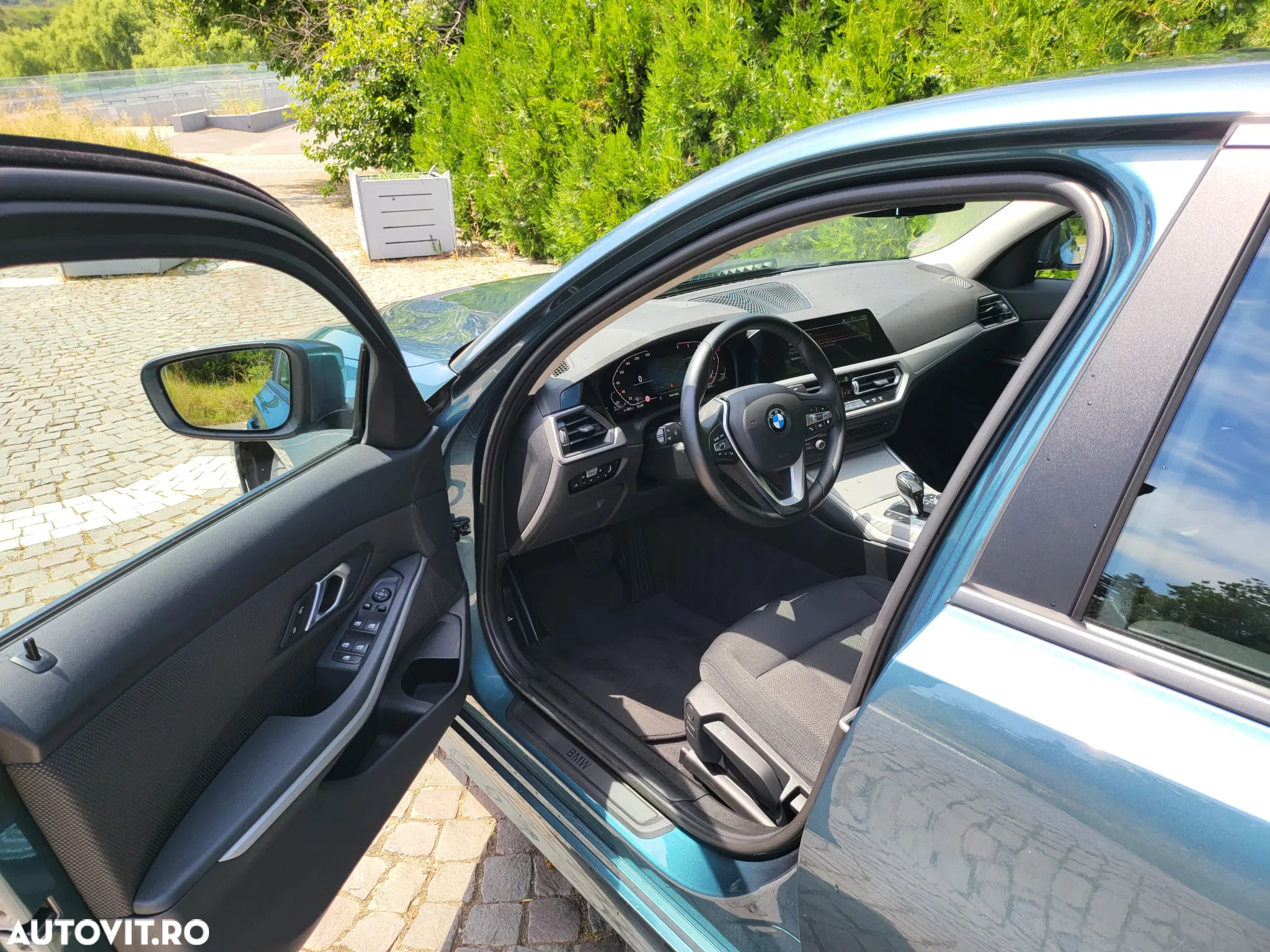 BMW Seria 3 316d AT MHEV - 13