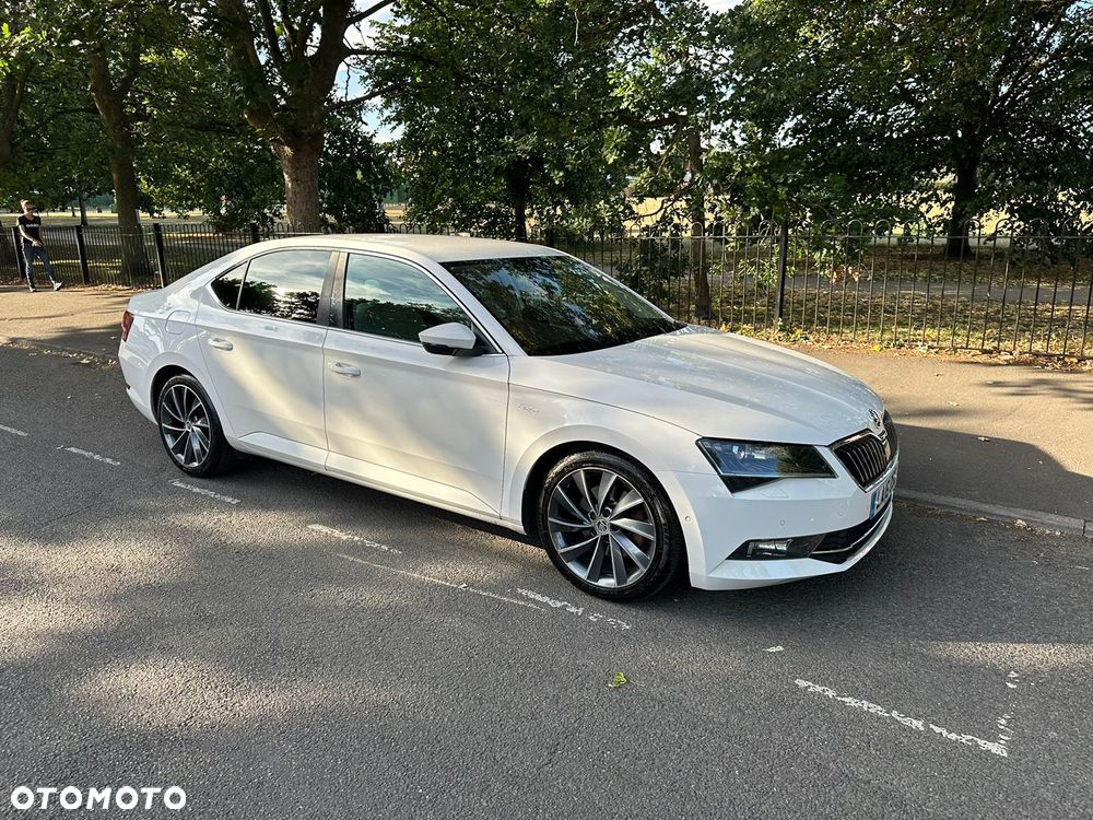 Skoda Superb 2.0 TDI L&K - 8