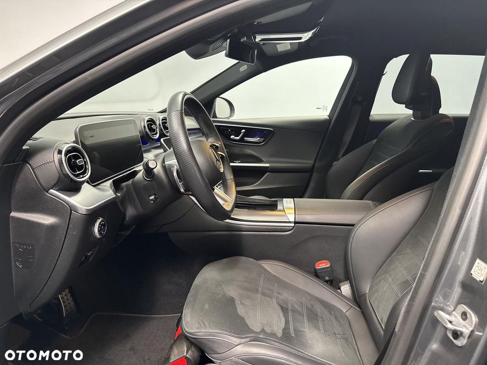 Mercedes-Benz Klasa C 220 d mHEV 4-Matic AMG - 13