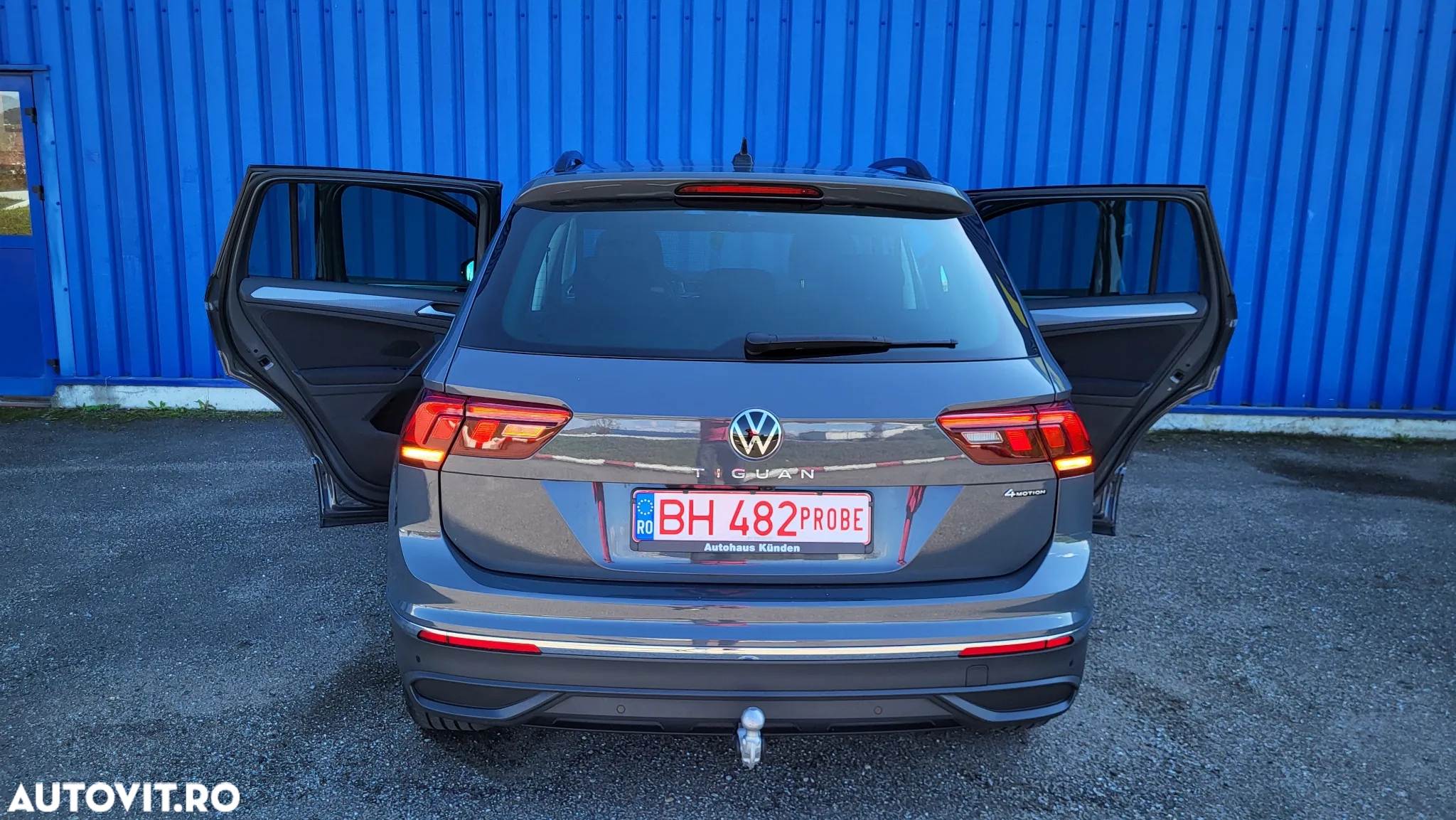 Volkswagen Tiguan 2.0 TDI SCR DSG 4Motion Life - 29