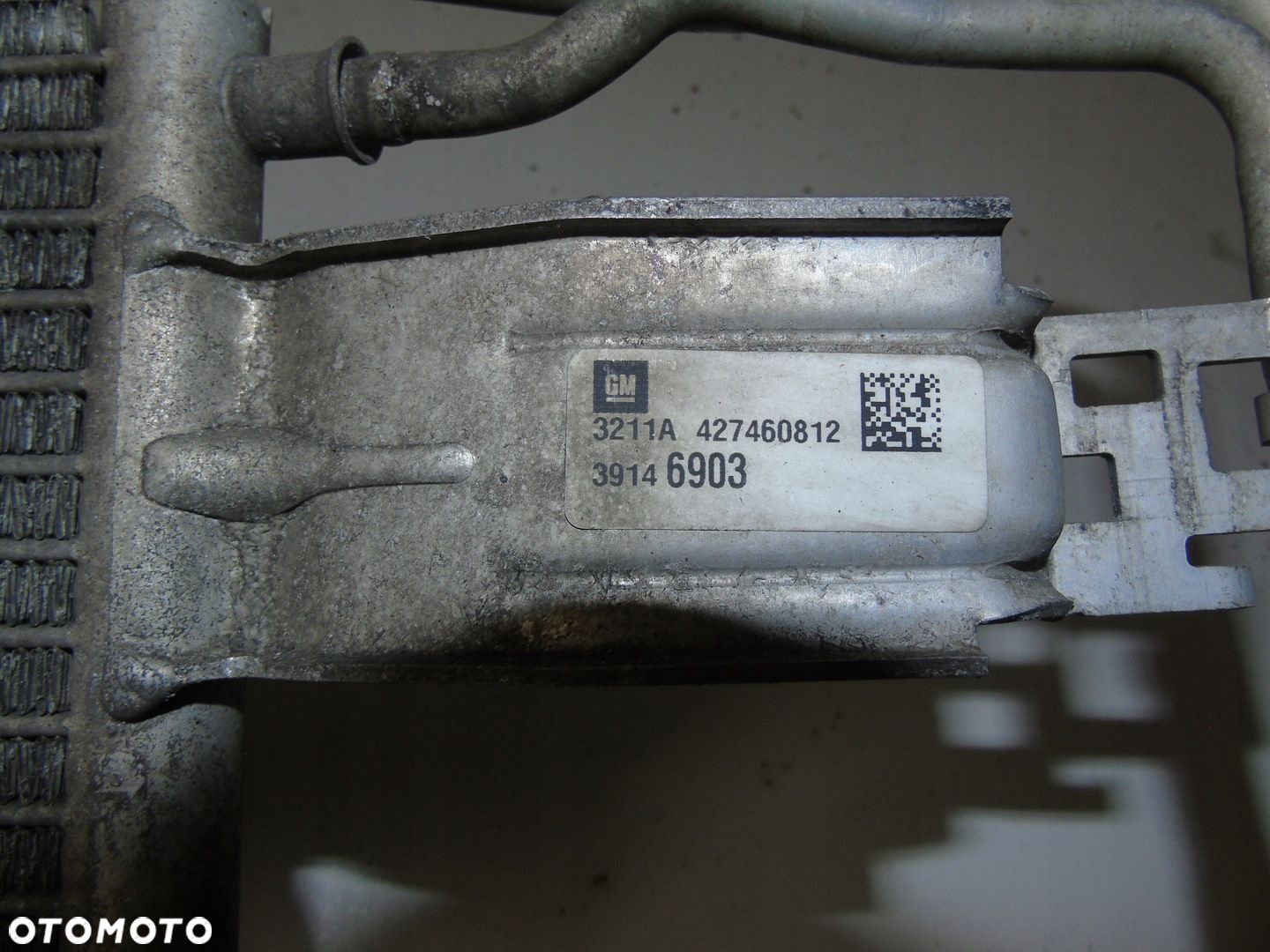 Opel Astra K V chłodnica oleju 39146903 - 3