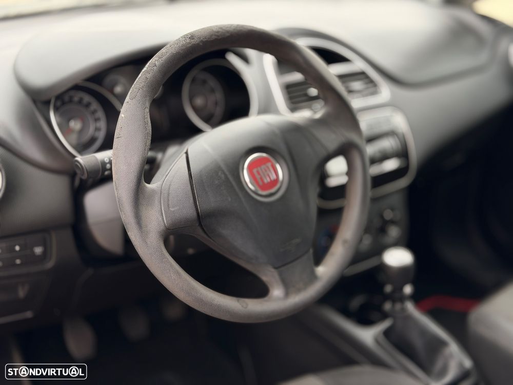 Fiat Punto 1.2 Young S&S - 8