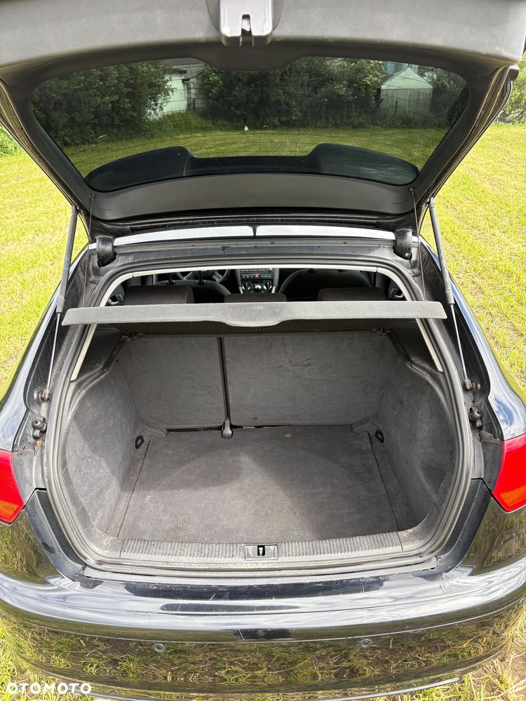 Audi A3 Sportback 1.9 TDI Ambiente - 9