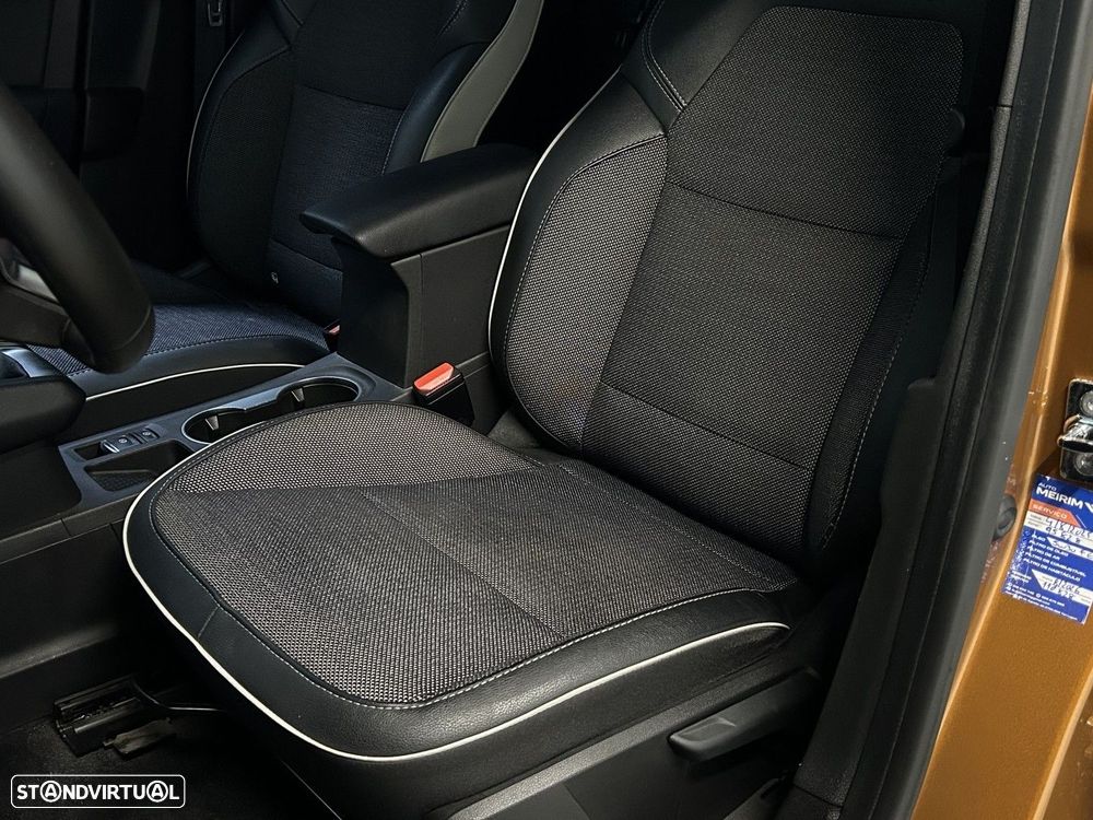Renault Captur - 37