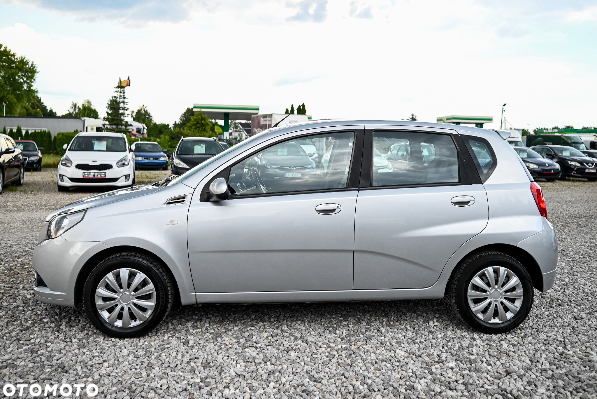 Chevrolet Aveo 1.4 16V LT - 2