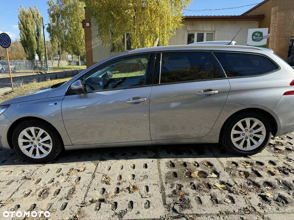 Peugeot 308 PureTech 110 Stop & Start Style - 3