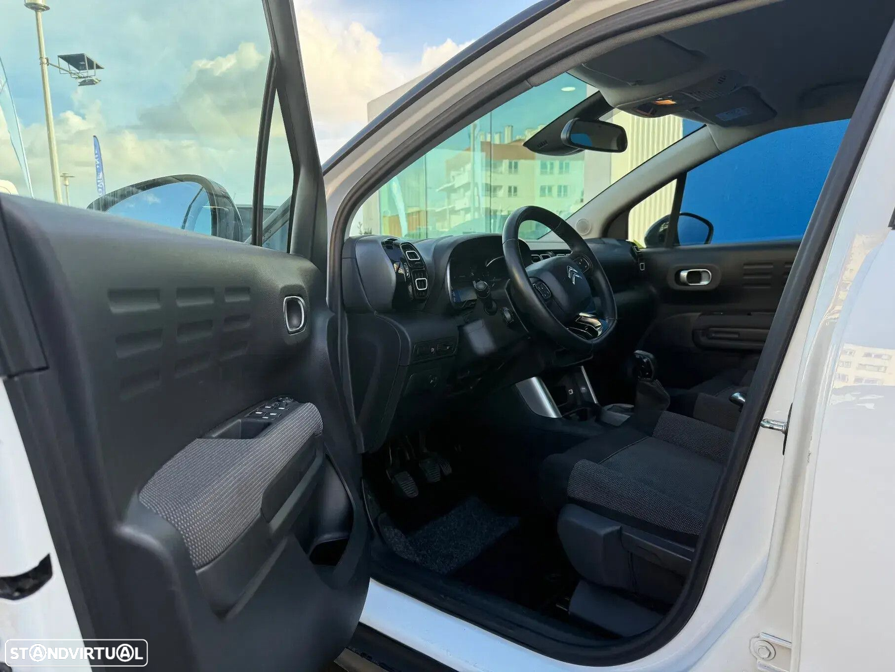 Citroën C3 Aircross 1.2 PureTech Shine - 4