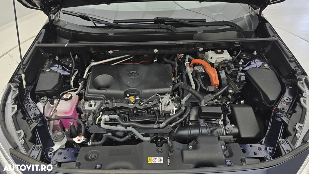 Toyota RAV4 - 24