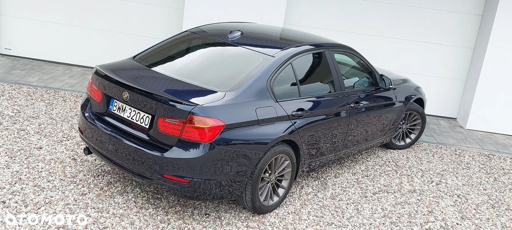 BMW Seria 3 316d Sport Line - 35