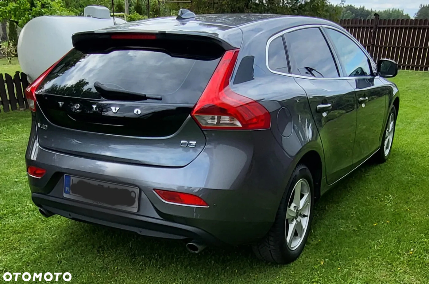 Volvo V40 D3 Momentum - 3