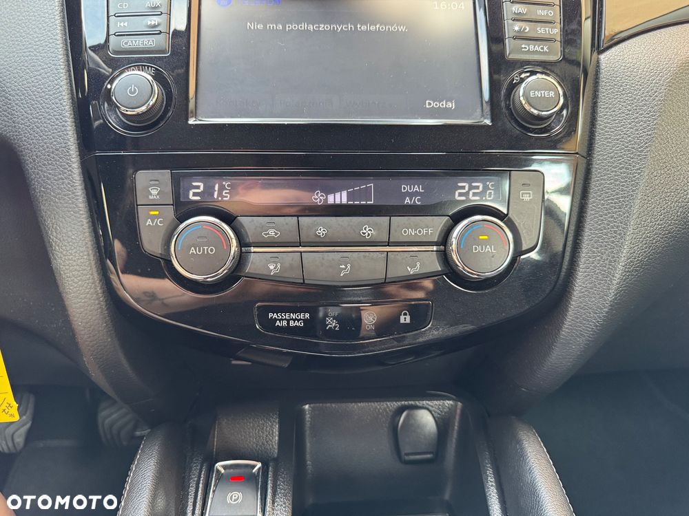 Nissan Qashqai 1.2 DIG-T N-Connecta - 26